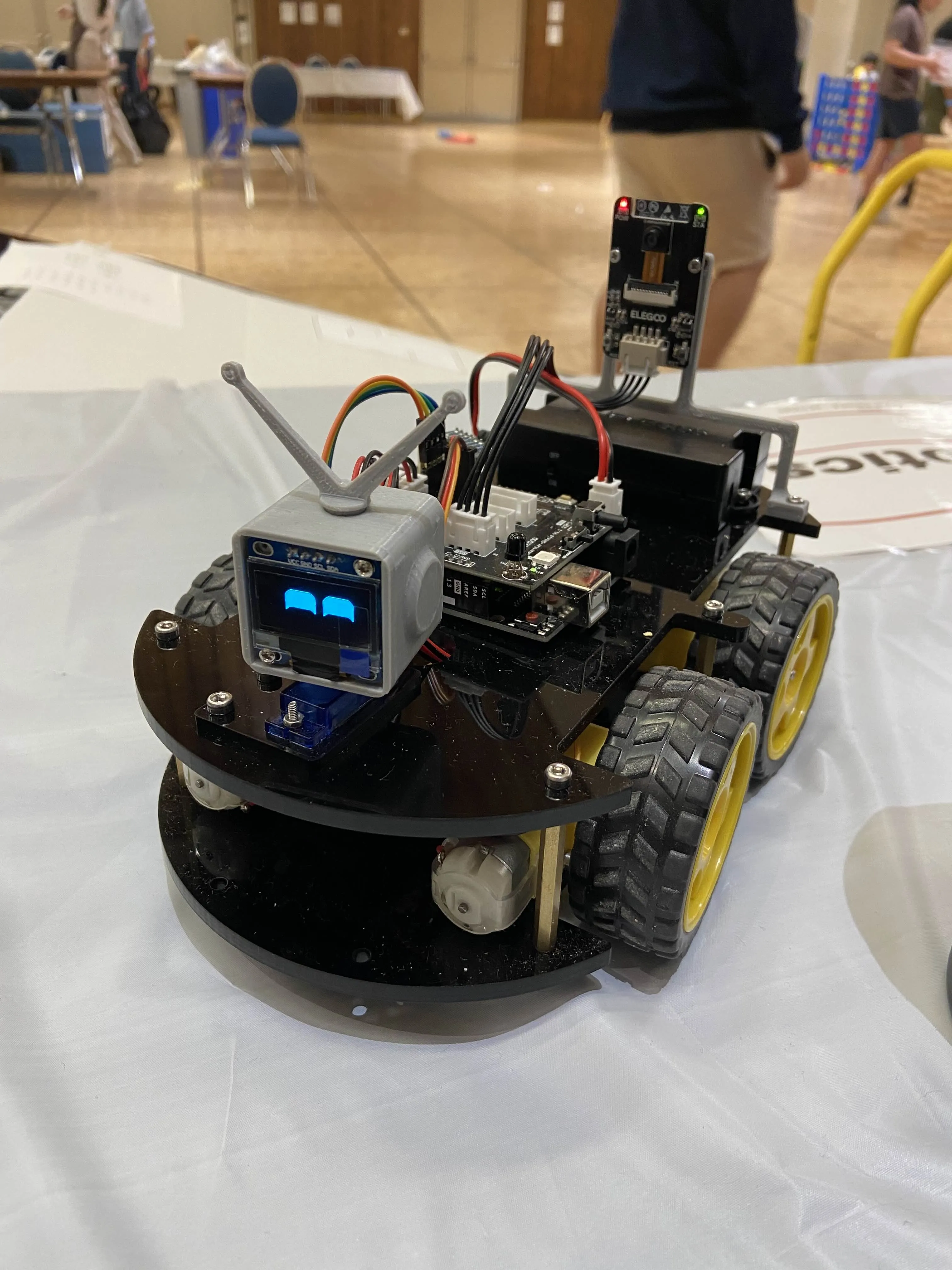 UMRT RC Outreach Robot