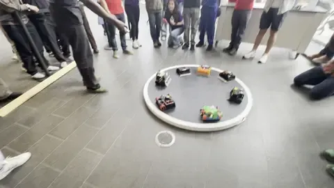 Fun sumobot battle